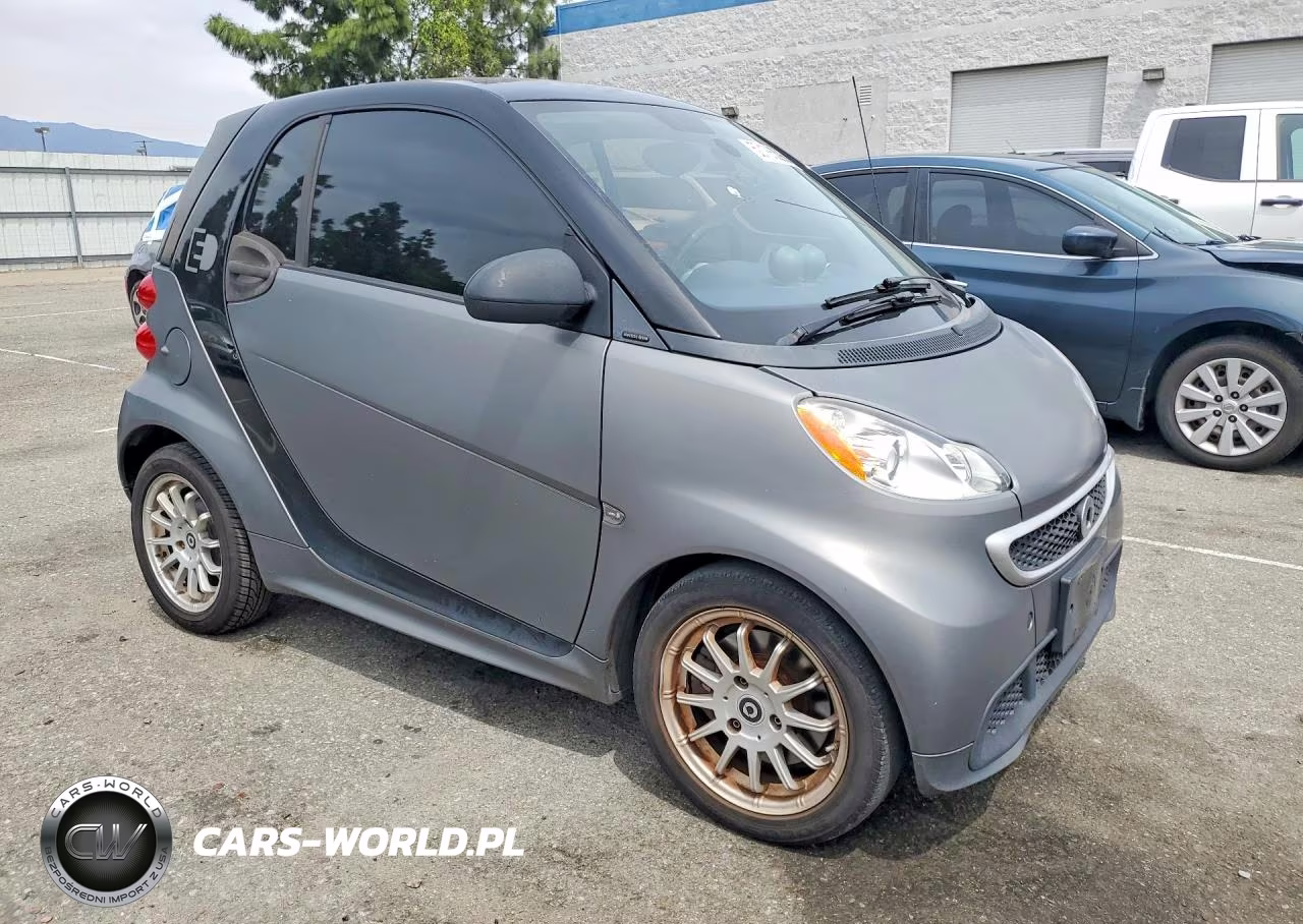 2014 Smart Fortwo VIN:WMEEJ9AA3EK729623 - 4
