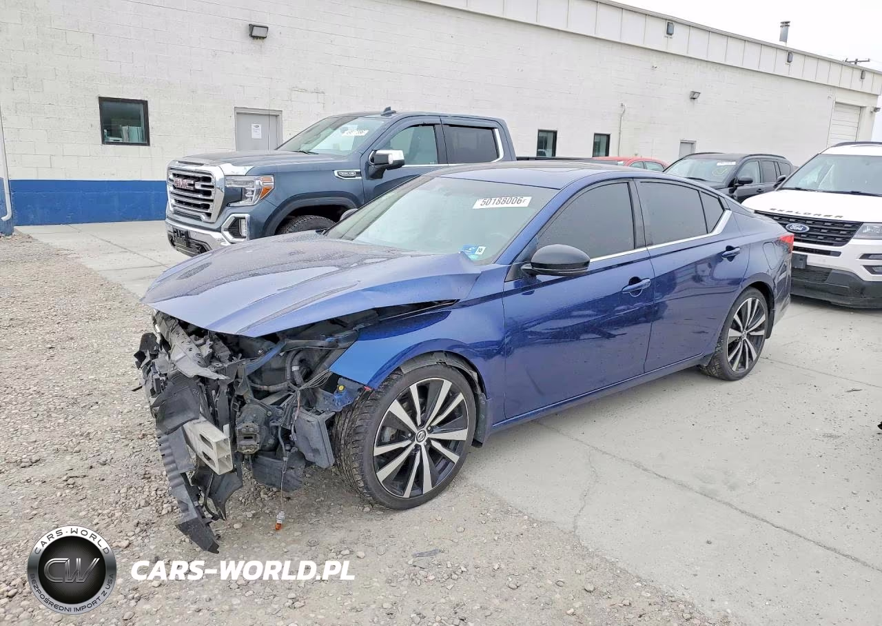 2019 Nissan Altima Sr