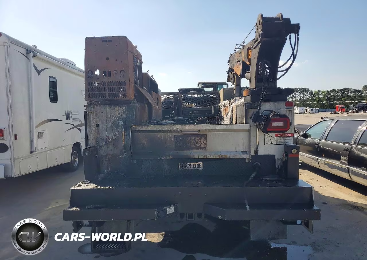 2019 Ford F550 Super Duty VIN:1FD0X5HT4KEC84855 - 6