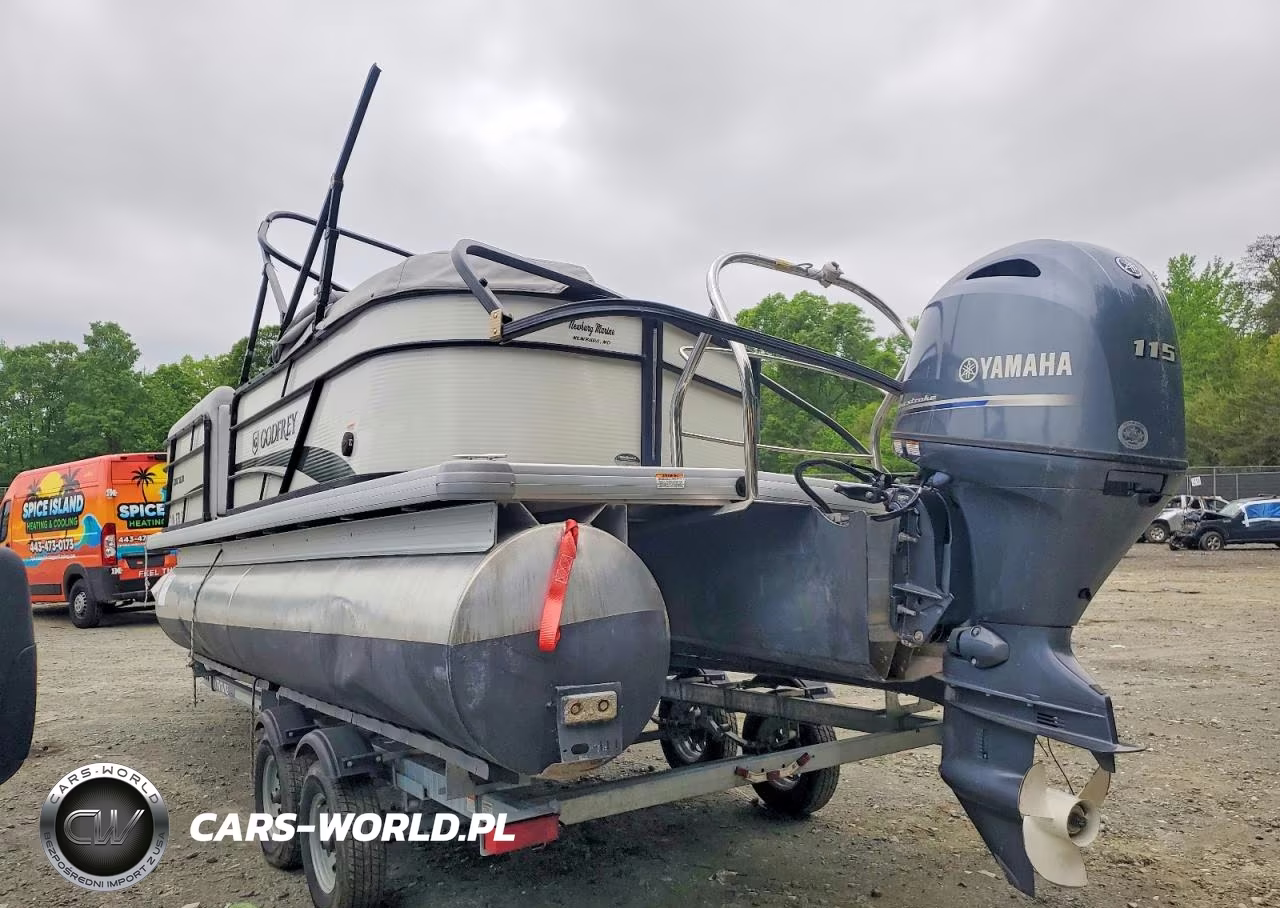 2021 Sweetwater Boat And Trailer VIN:GDY62339G121 - 3