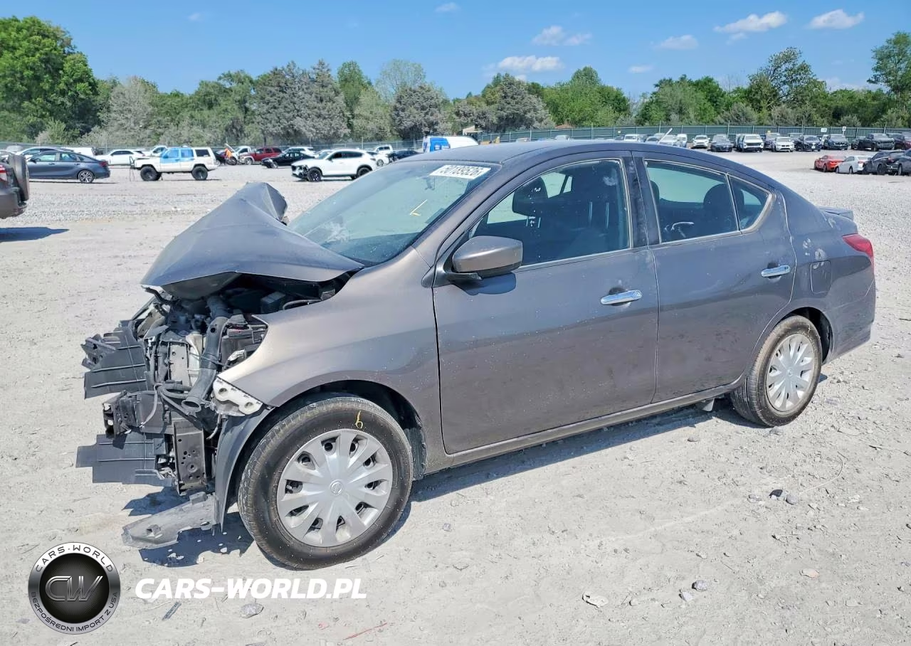 2017 Nissan Versa 1.6 Sv