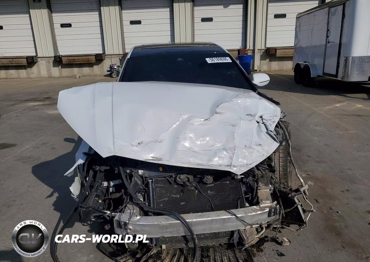 2017 Audi A8 L Quattro VIN:WAU44AFD6HN017127 - 5