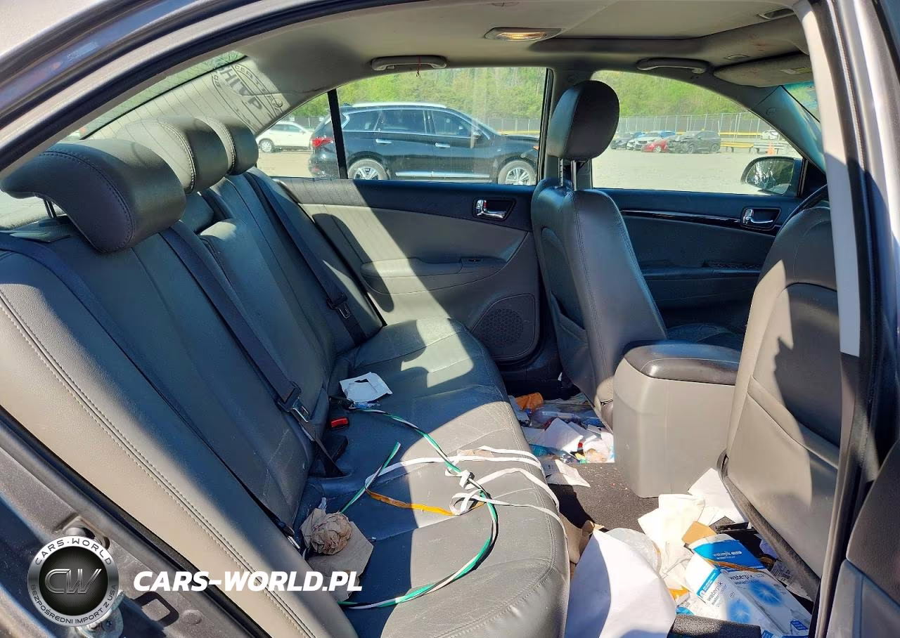 2009 Hyundai Sonata Limited VIN:5NPEU46C89H574882 - 10
