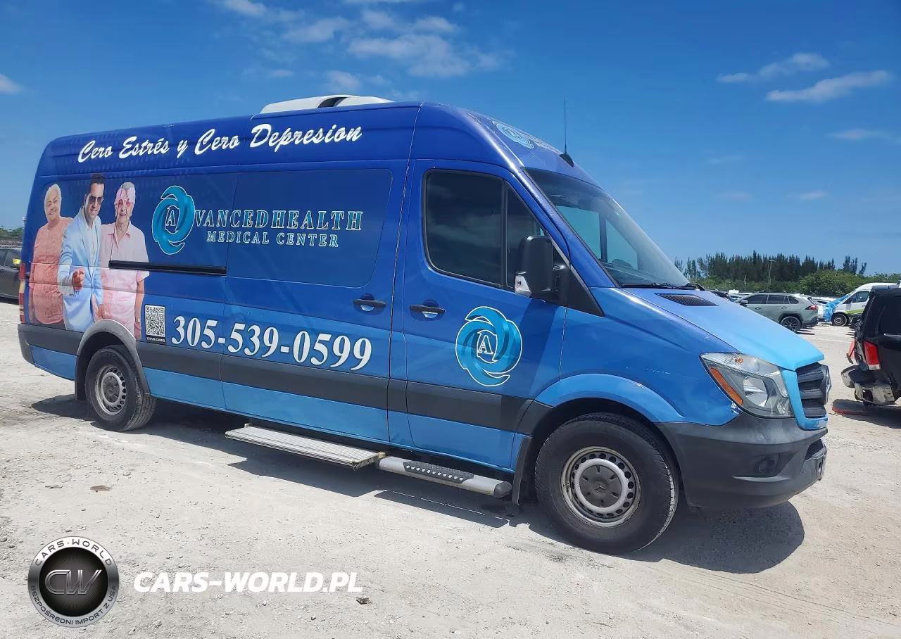 2017 Mercedes Benz Sprinter 2500 VIN:WDZPE8CDXHP517418 - 4