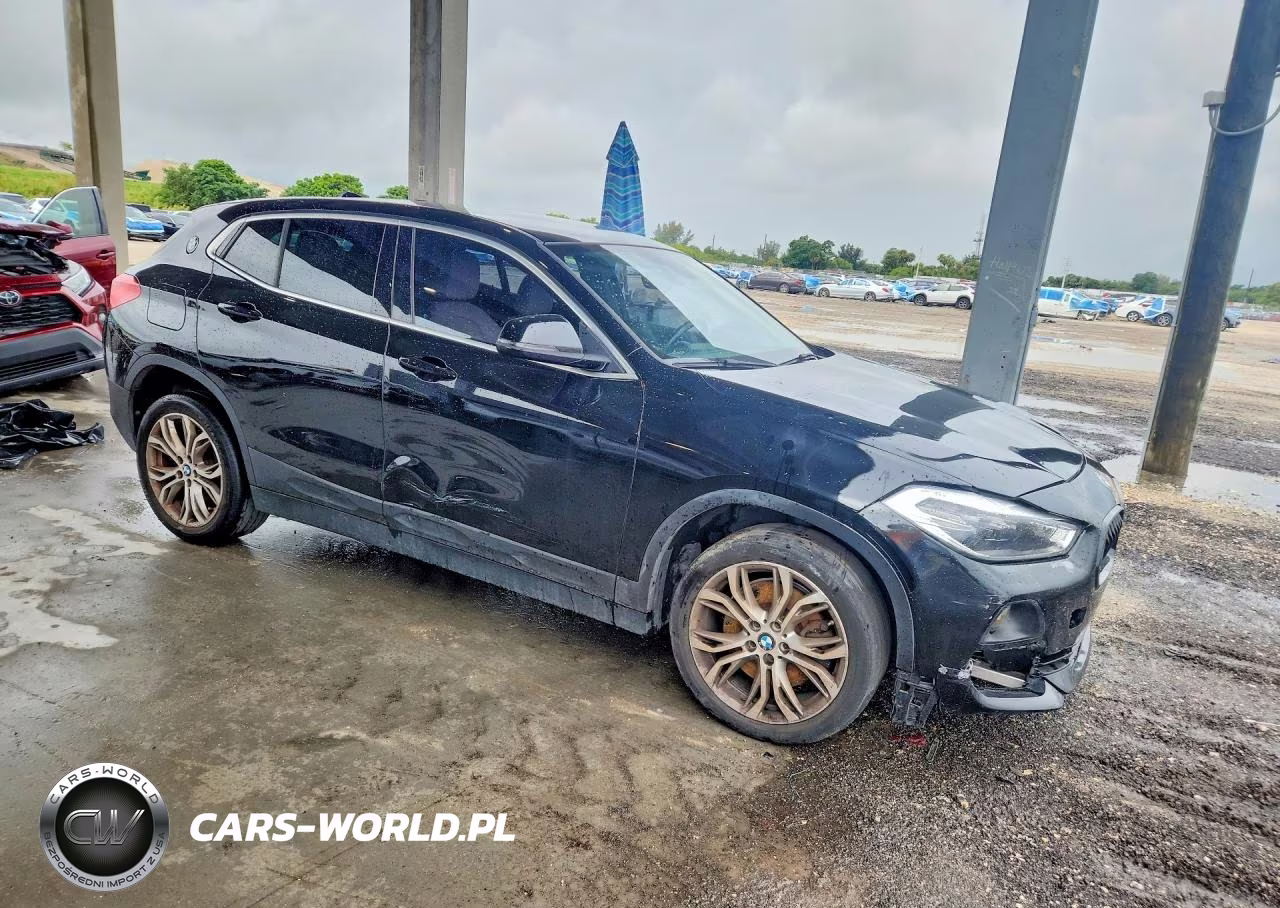 2018 BMW X2 xDrive28I VIN:WBXYJ5C37JEF71918 - 4