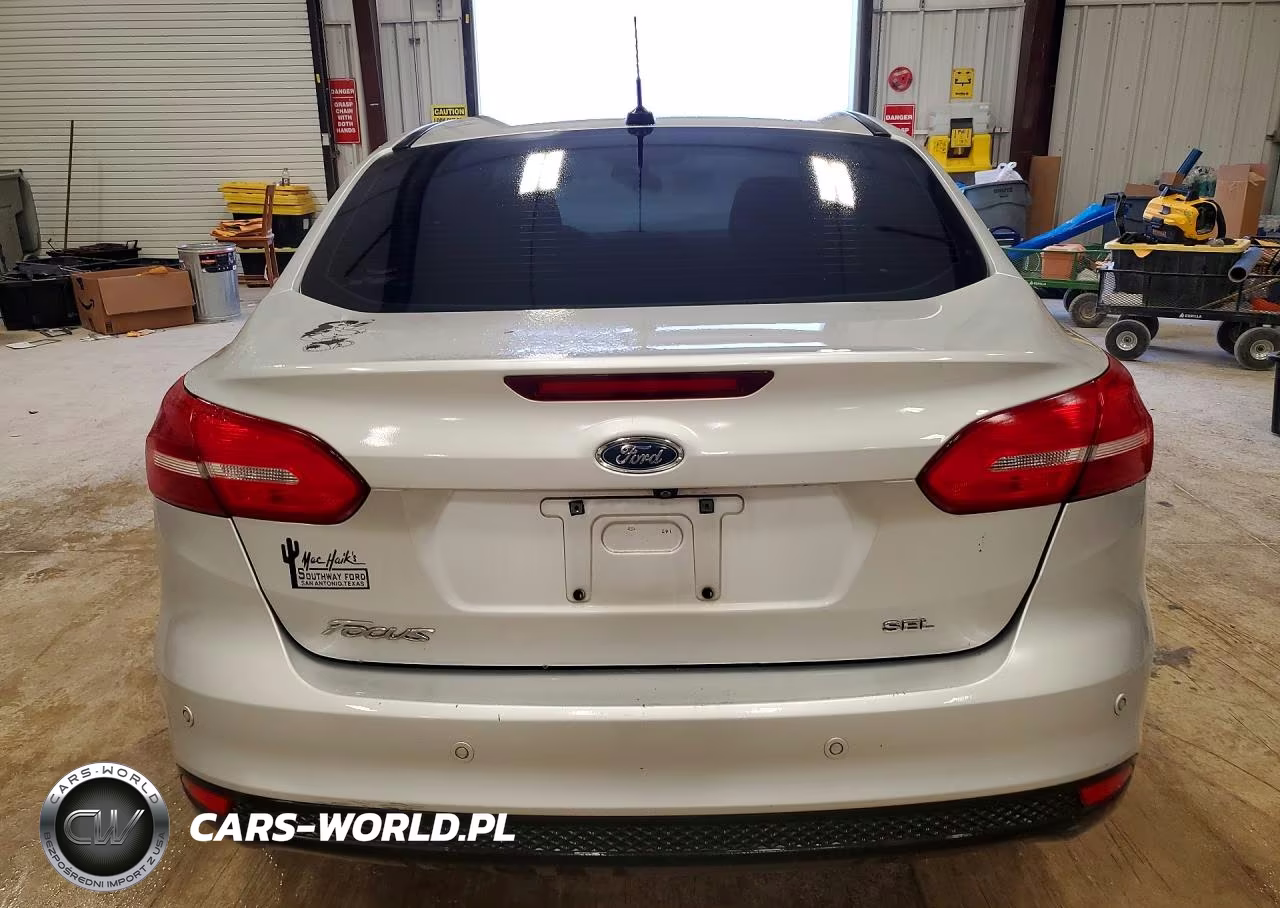 2018 Ford Focus Sel VIN:1FADP3H25JL222849 - 6