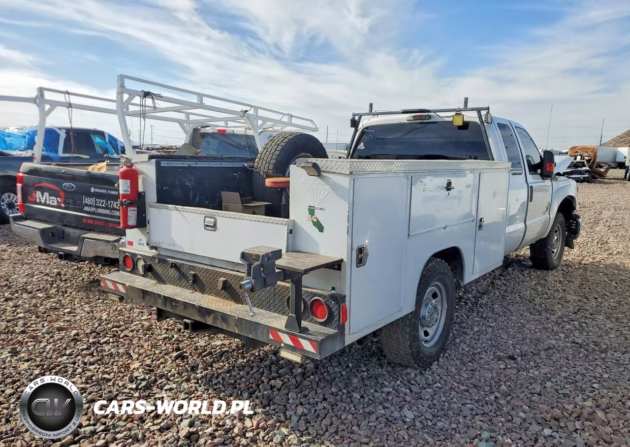 2013 Ford F350 Super Duty VIN:1FD8X3FT8DEA26934 - 3