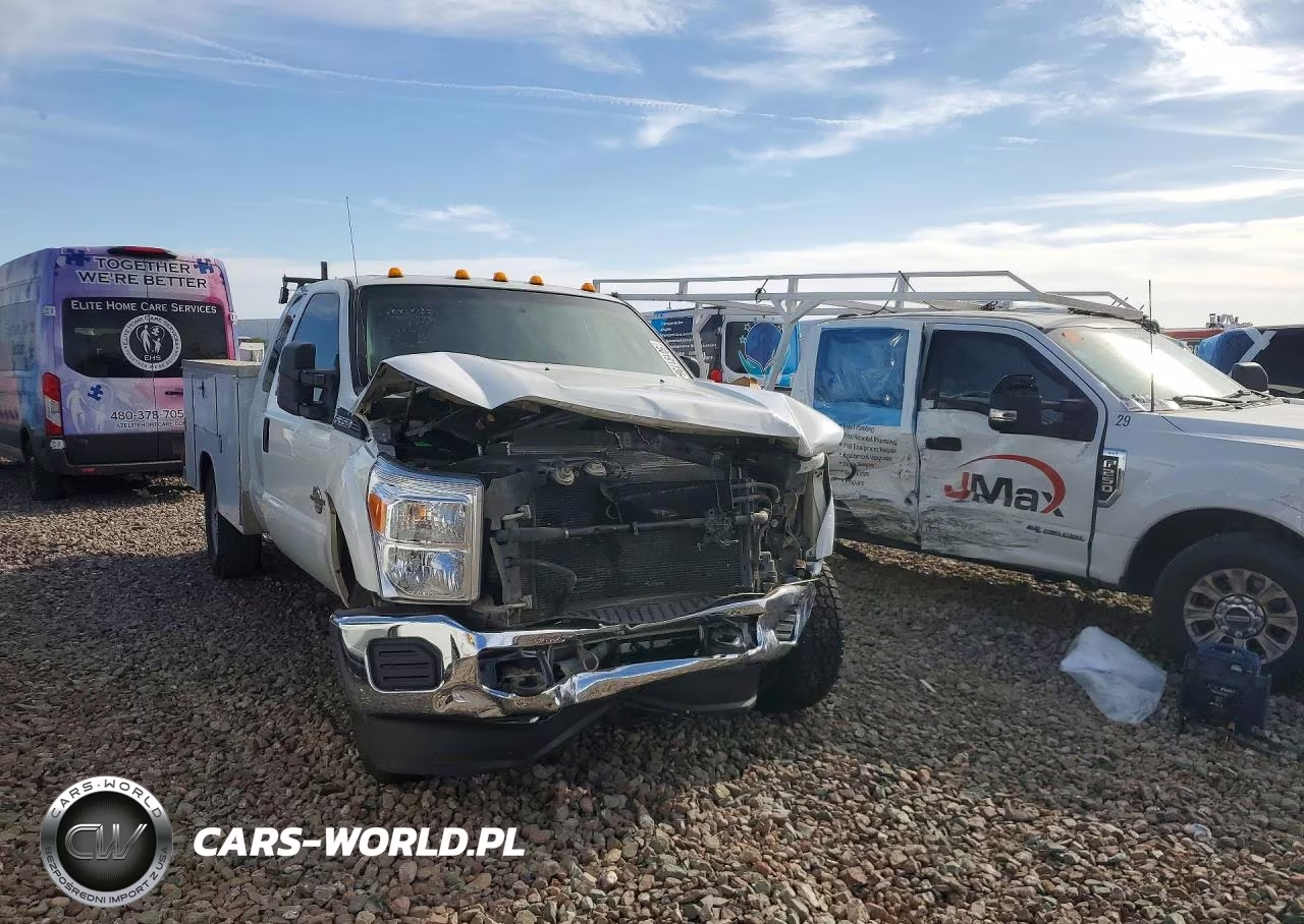 2013 Ford F350 Super Duty VIN:1FD8X3FT8DEA26934 - 4