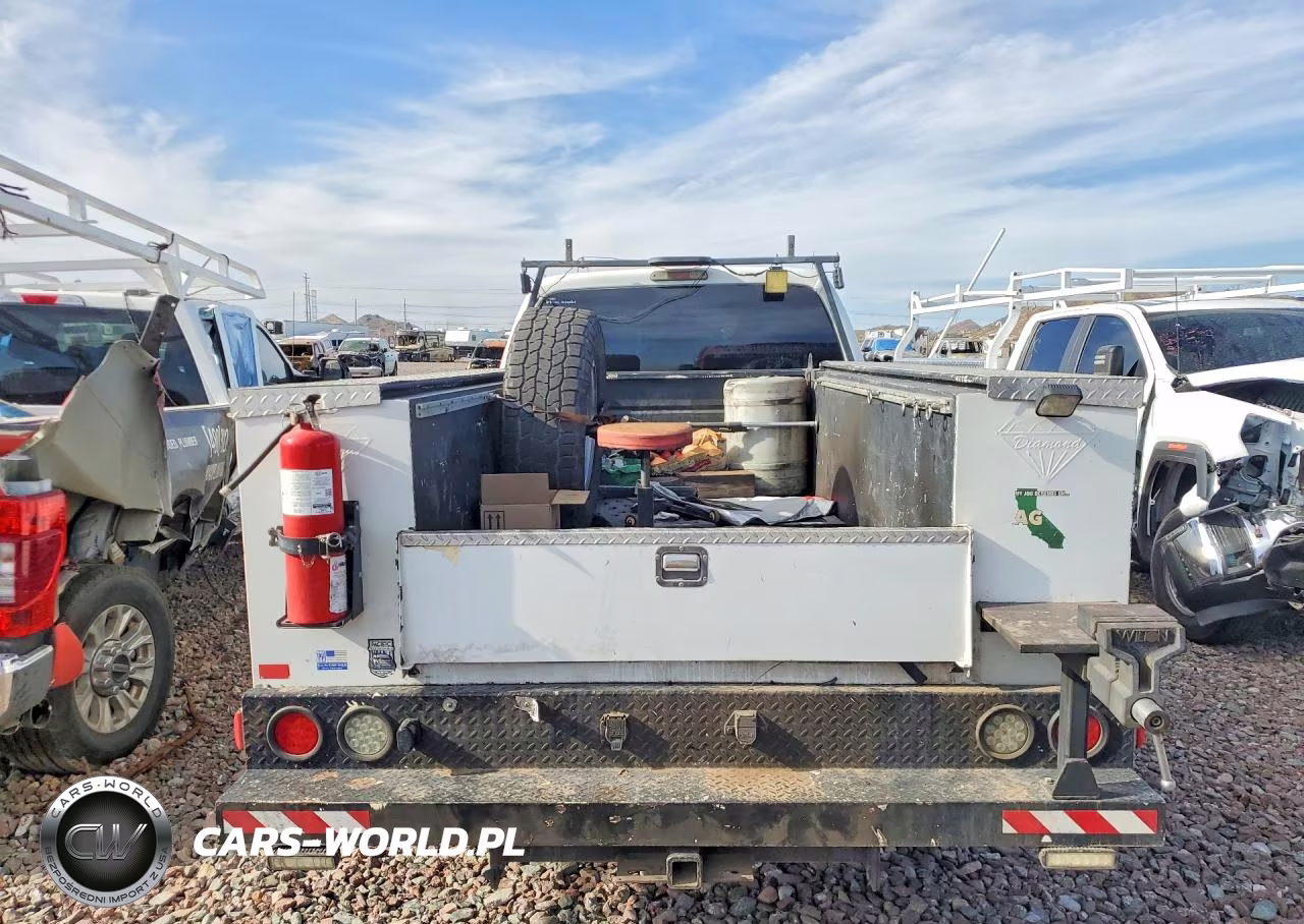 2013 Ford F350 Super Duty VIN:1FD8X3FT8DEA26934 - 6