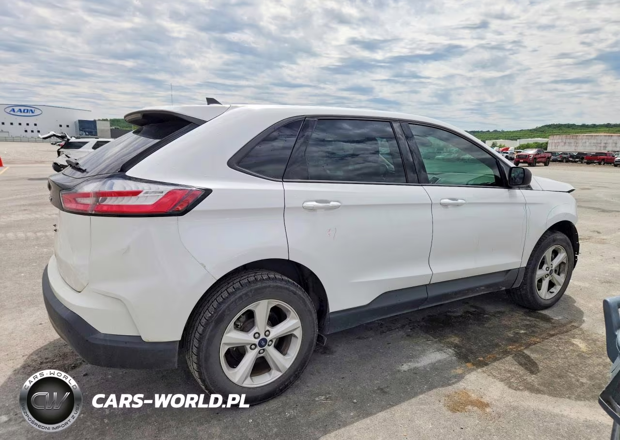 2021 Ford Edge Se VIN:2FMPK3G98MBA51051 - 3