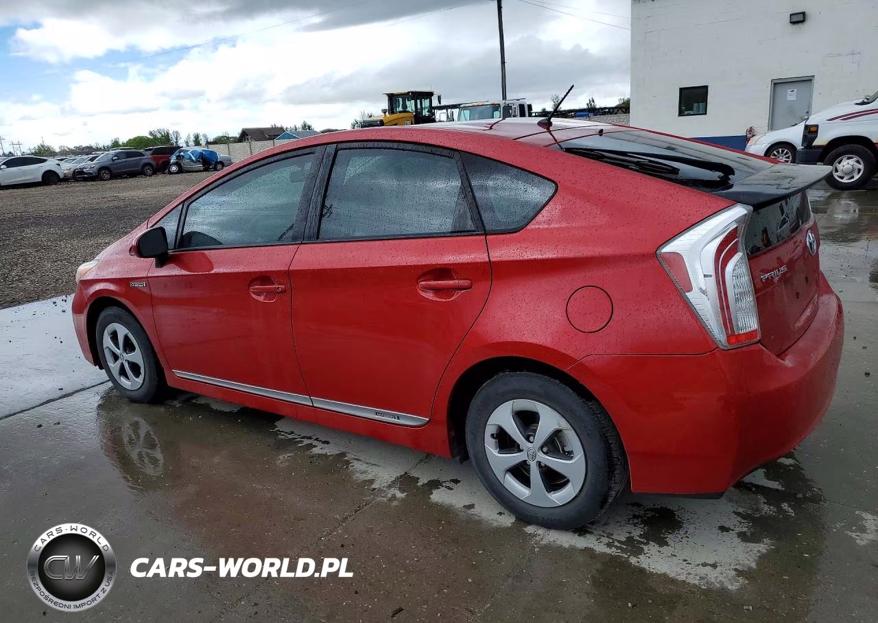 2013 Toyota Prius Two VIN:JTDKN3DU4D1636963 - 2