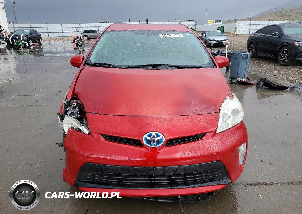 2013 Toyota Prius Two VIN:JTDKN3DU4D1636963 - 5