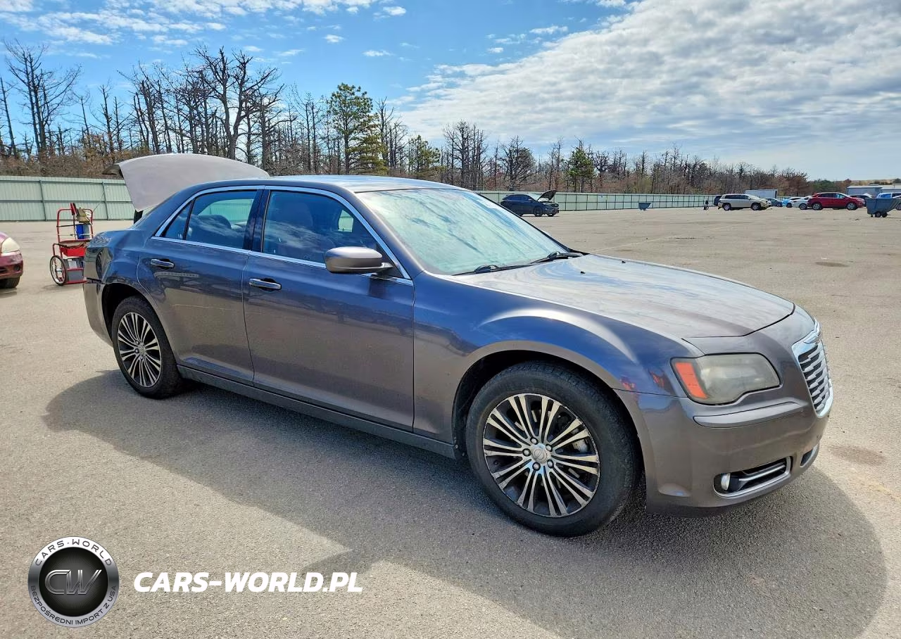 2014 Chrysler 300 S VIN:2C3CCAGG2EH201399 - 4