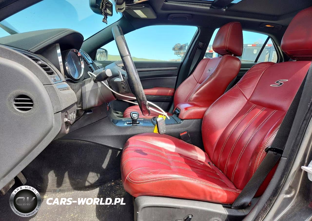 2014 Chrysler 300 S VIN:2C3CCAGG2EH201399 - 7