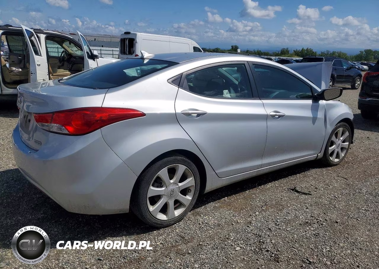 2013 Hyundai Elantra Limited VIN:5NPDH4AE7DH444528 - 3