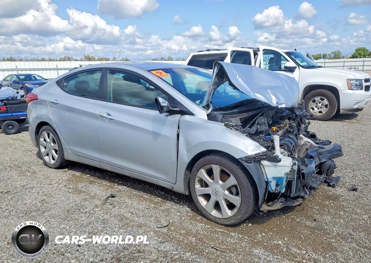 2013 Hyundai Elantra Limited VIN:5NPDH4AE7DH444528 - 4