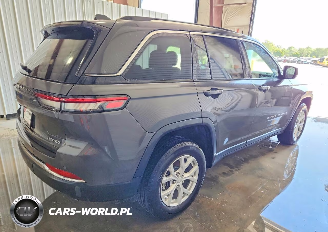 2023 Jeep Grand Cherokee Limited VIN:1C4RJHBG2PC545929 - 3