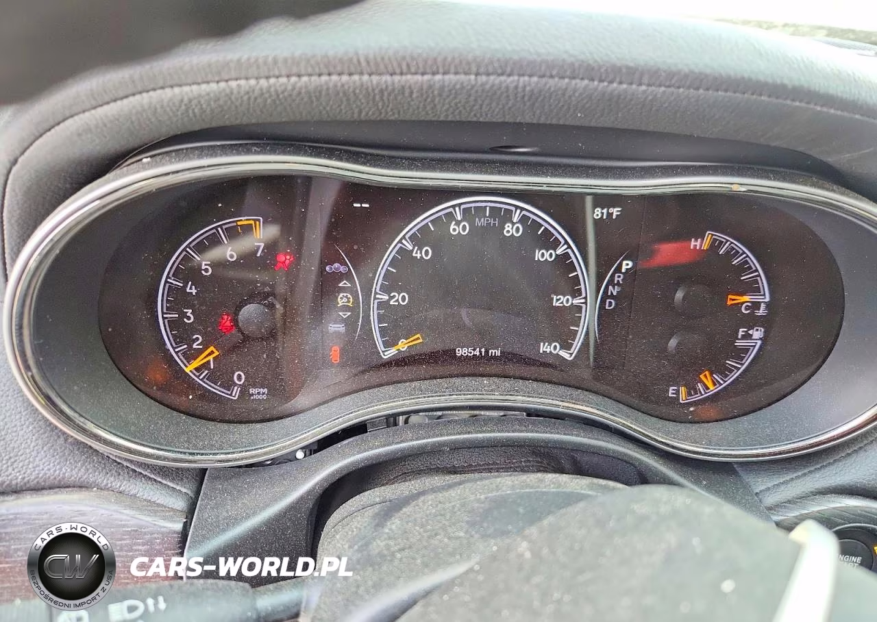 2019 Jeep Grand Cherokee Overland VIN:1C4RJECGXKC699066 - 9