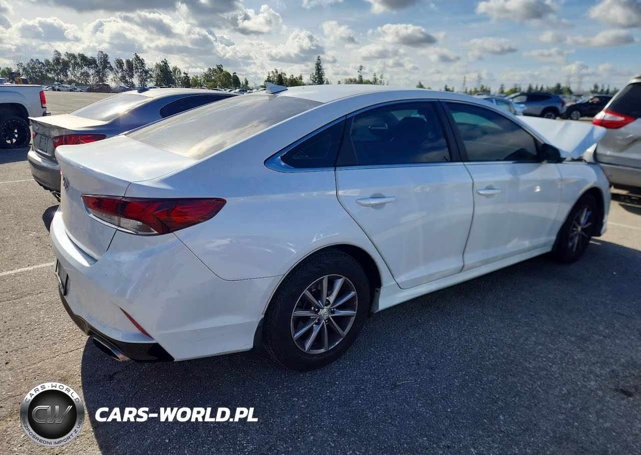 2018 Hyundai Sonata Se VIN:5NPE24AF1JH670414 - 3
