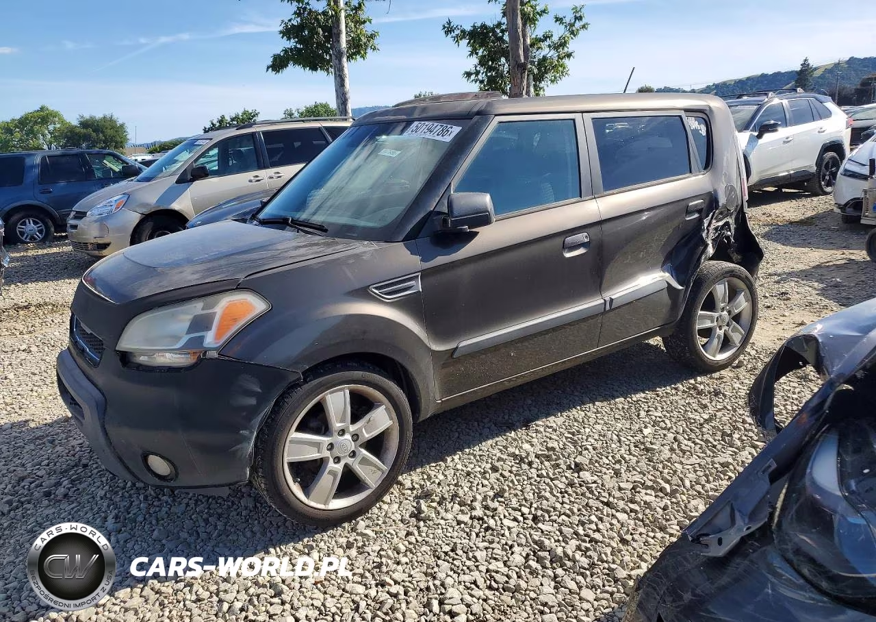 2010 Kia Soul +