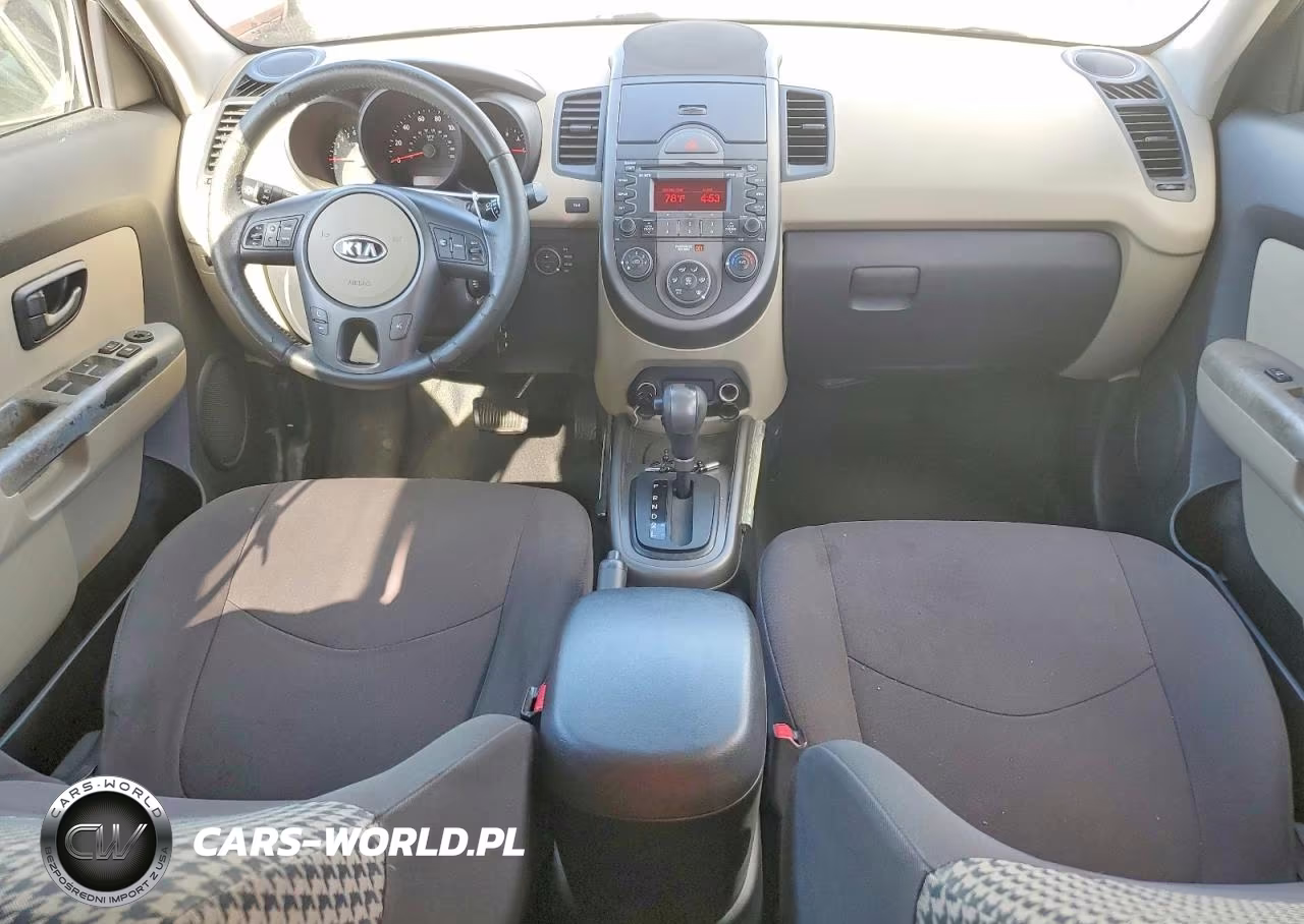 2010 Kia Soul + VIN:KNDJT2A24A7047533 - 8