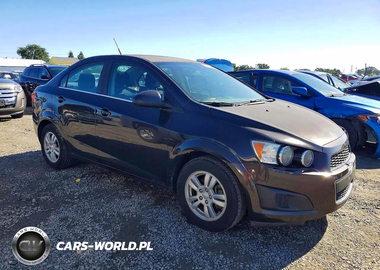 2014 Chevrolet Sonic Lt VIN:1G1JC5SH3E4103451 - 4