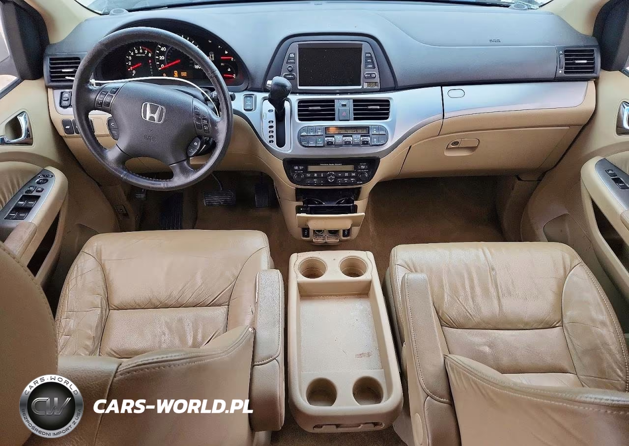 2010 Honda Odyssey Touring VIN:5FNRL3H91AB022014 - 8