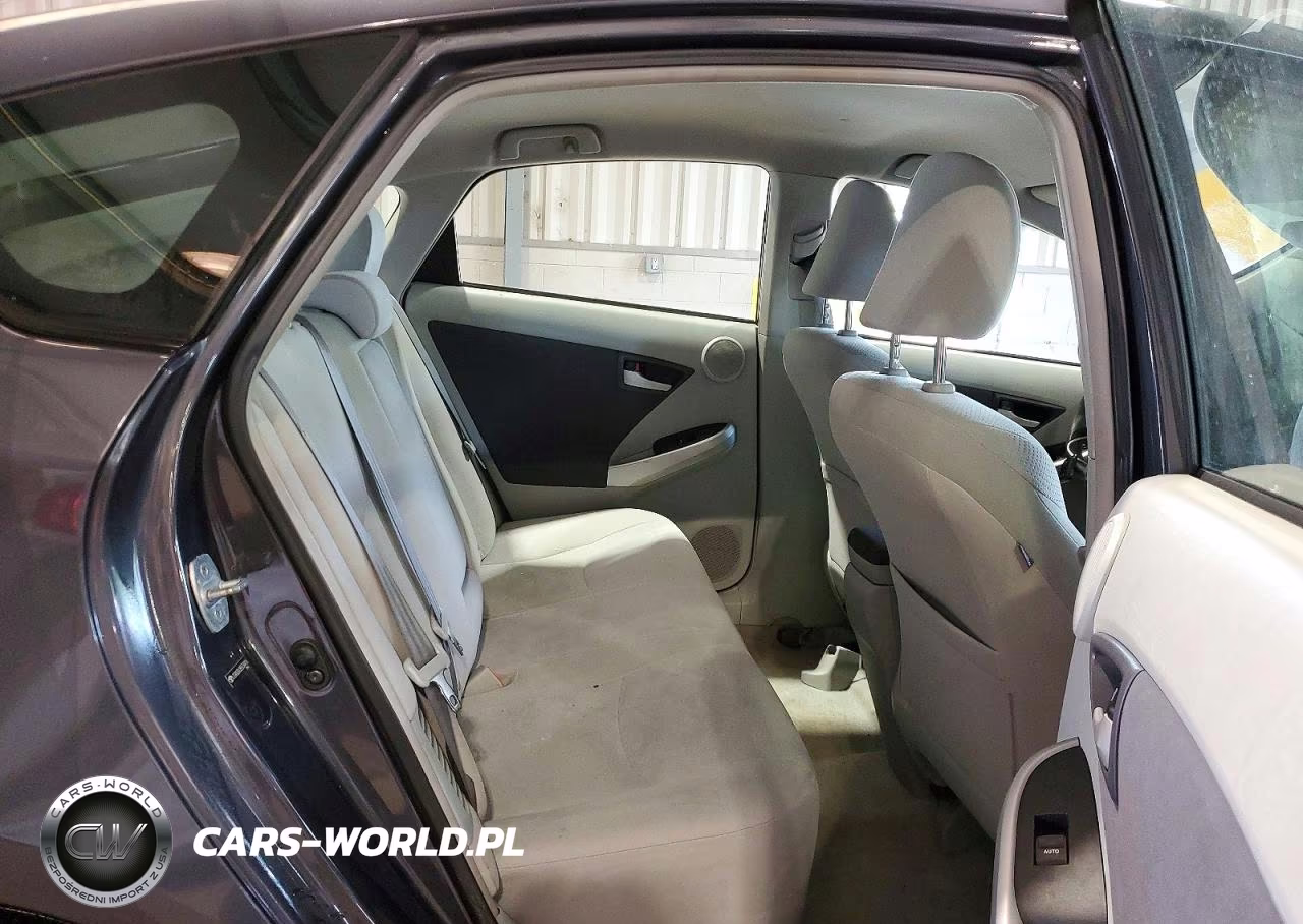 2011 Toyota Prius Three VIN:JTDKN3DU2B5334416 - 10