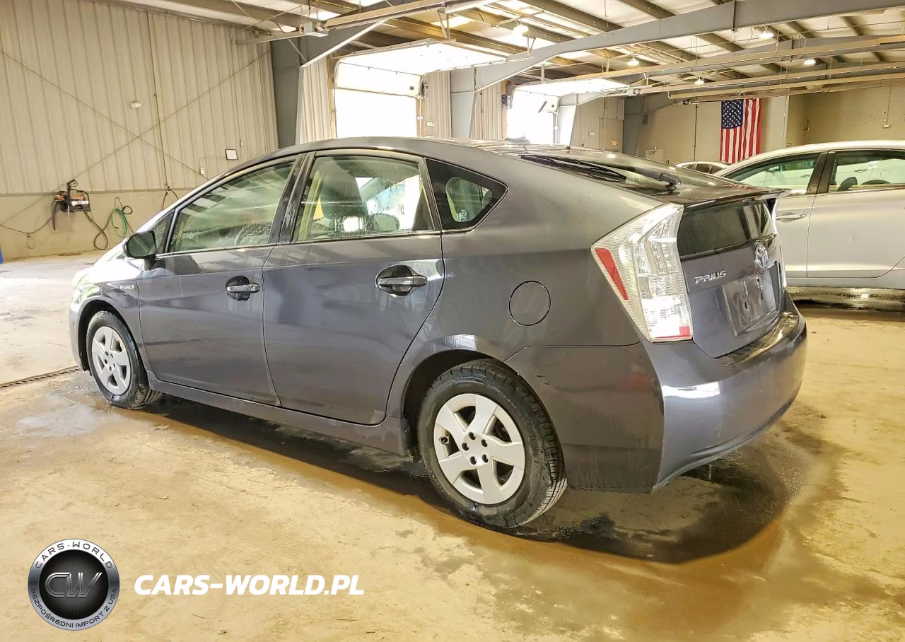 2011 Toyota Prius Three VIN:JTDKN3DU2B5334416 - 2