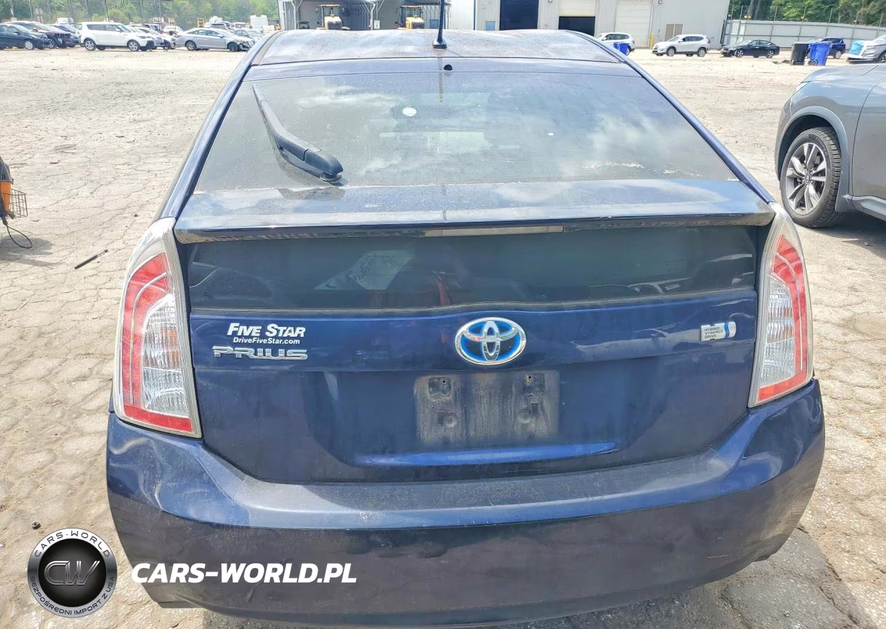 2013 Toyota Prius Two VIN:JTDKN3DU4D0337396 - 6