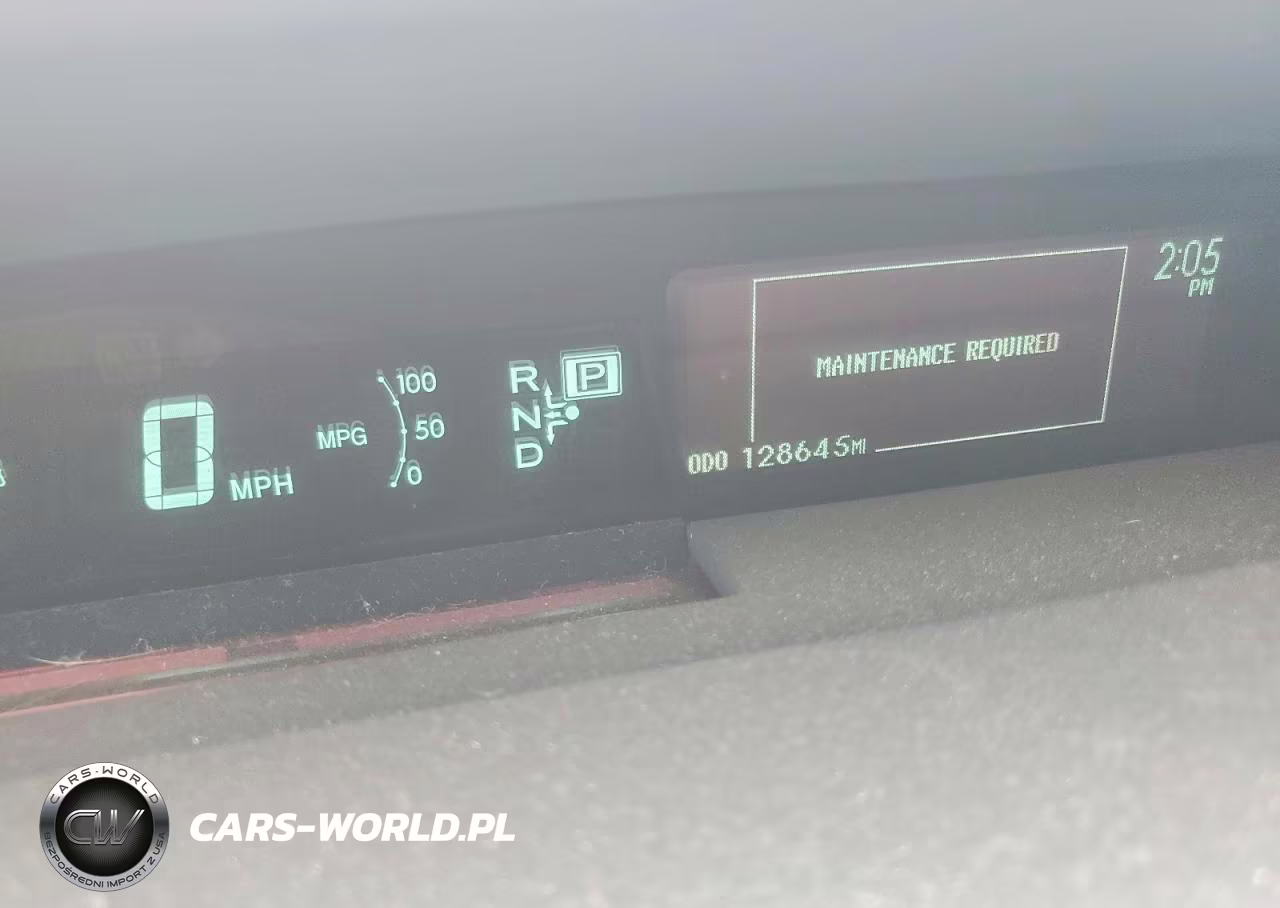 2013 Toyota Prius Two VIN:JTDKN3DU4D0337396 - 9