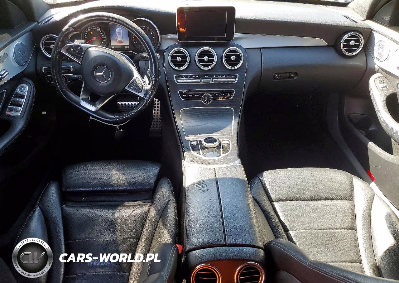 2018 Mercedes-Benz C 300 VIN:55SWF4JB9JU276307 - 8