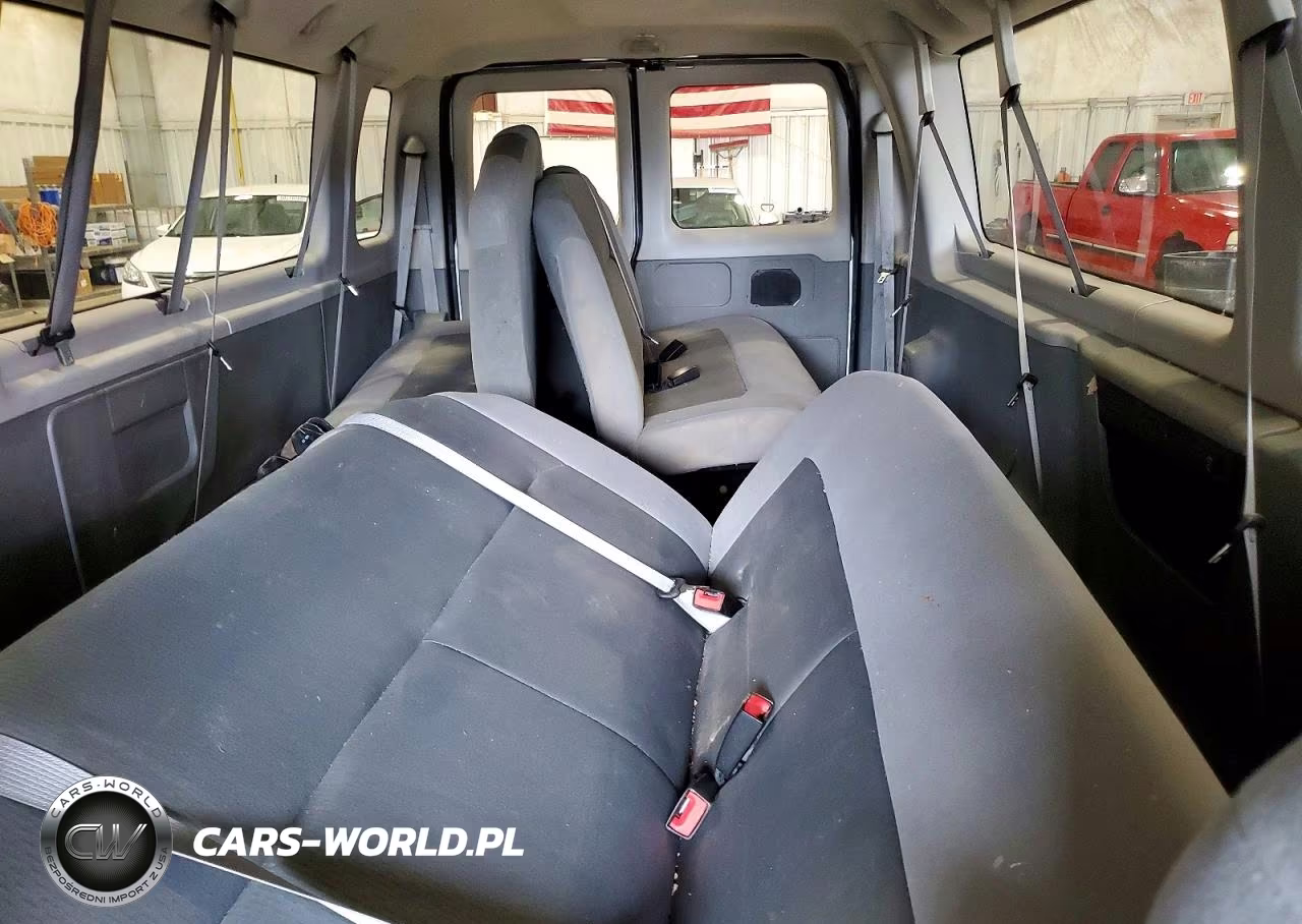 2009 Ford Econoline E350 Super Duty Wagon VIN:1FBSS31L29DA60238 - 10