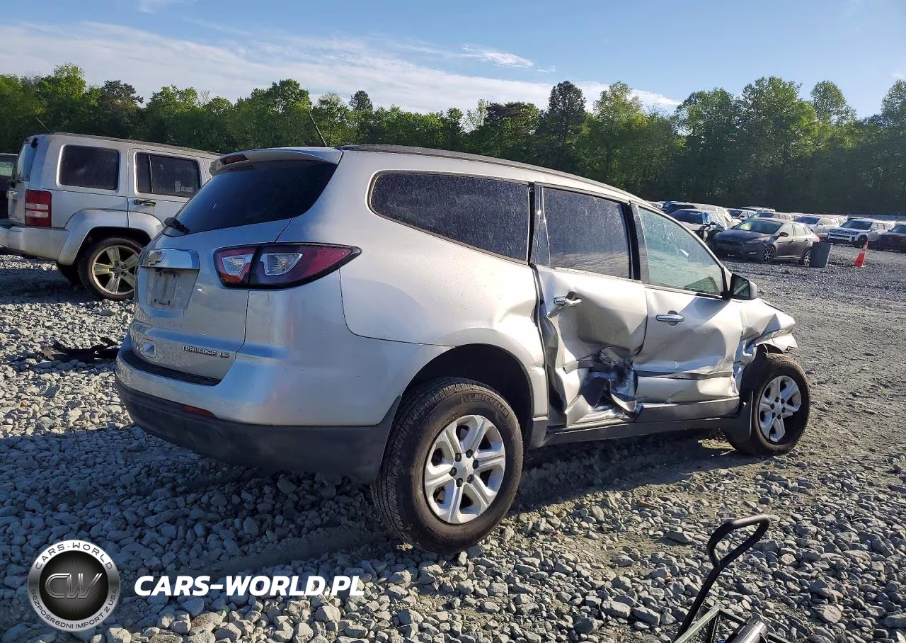 2015 Chevrolet Traverse Ls VIN:1GNKRFED4FJ306738 - 3