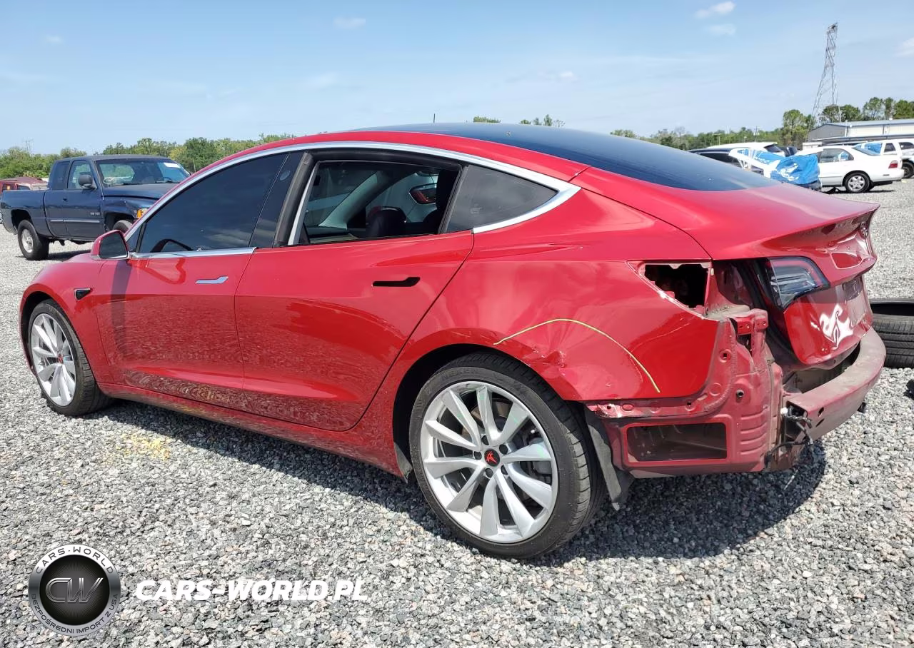 2018 Tesla Model 3 VIN:5YJ3E1EBXJF117215 - 2