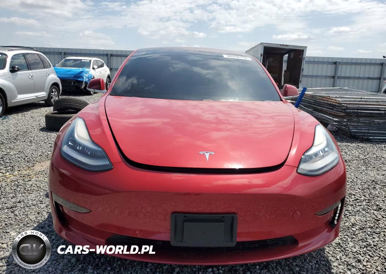 2018 Tesla Model 3 VIN:5YJ3E1EBXJF117215 - 5