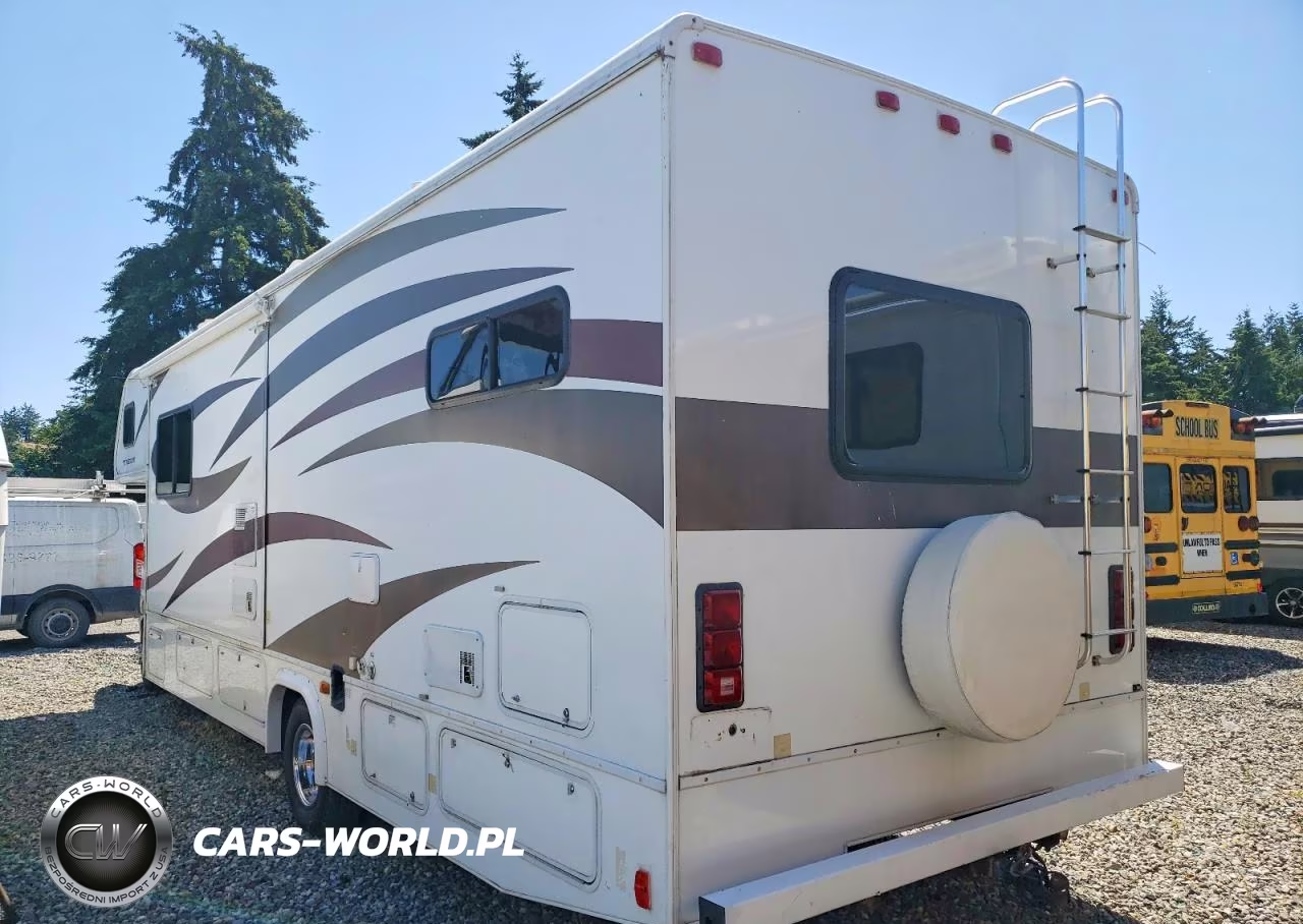 2012 Ford Econoline E450 Super Duty Cutaway Van VIN:1FDXE4FS9CDA05710 - 3