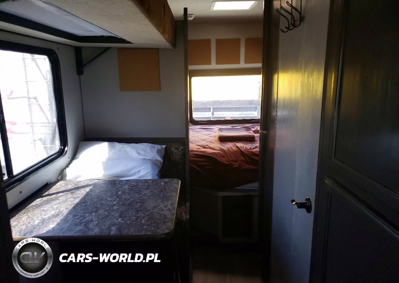 2012 Ford Econoline E450 Super Duty Cutaway Van VIN:1FDXE4FS9CDA05710 - 9