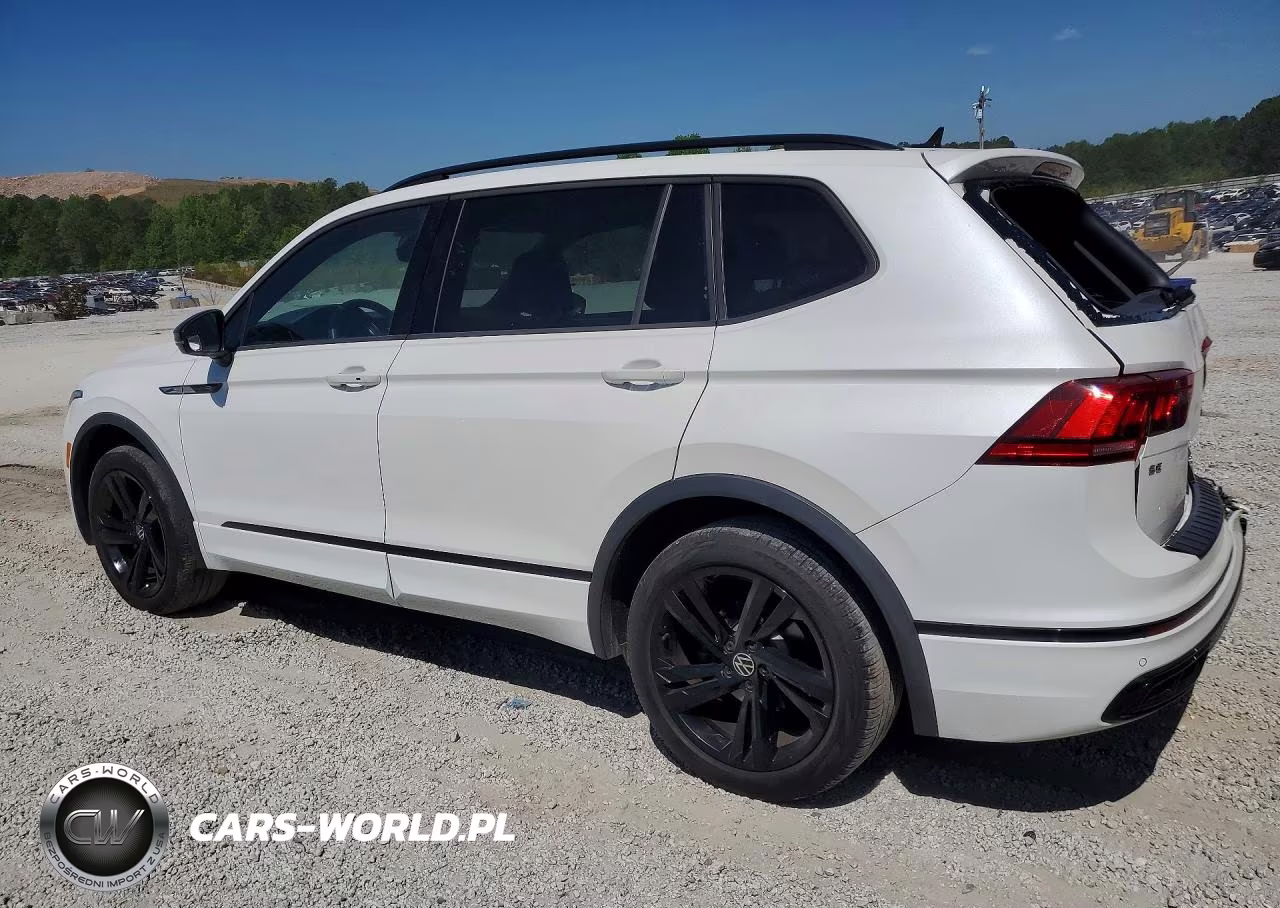 2023 Volkswagen Tiguan Se R-Line Black VIN:3VVCB7AX2PM038771 - 2