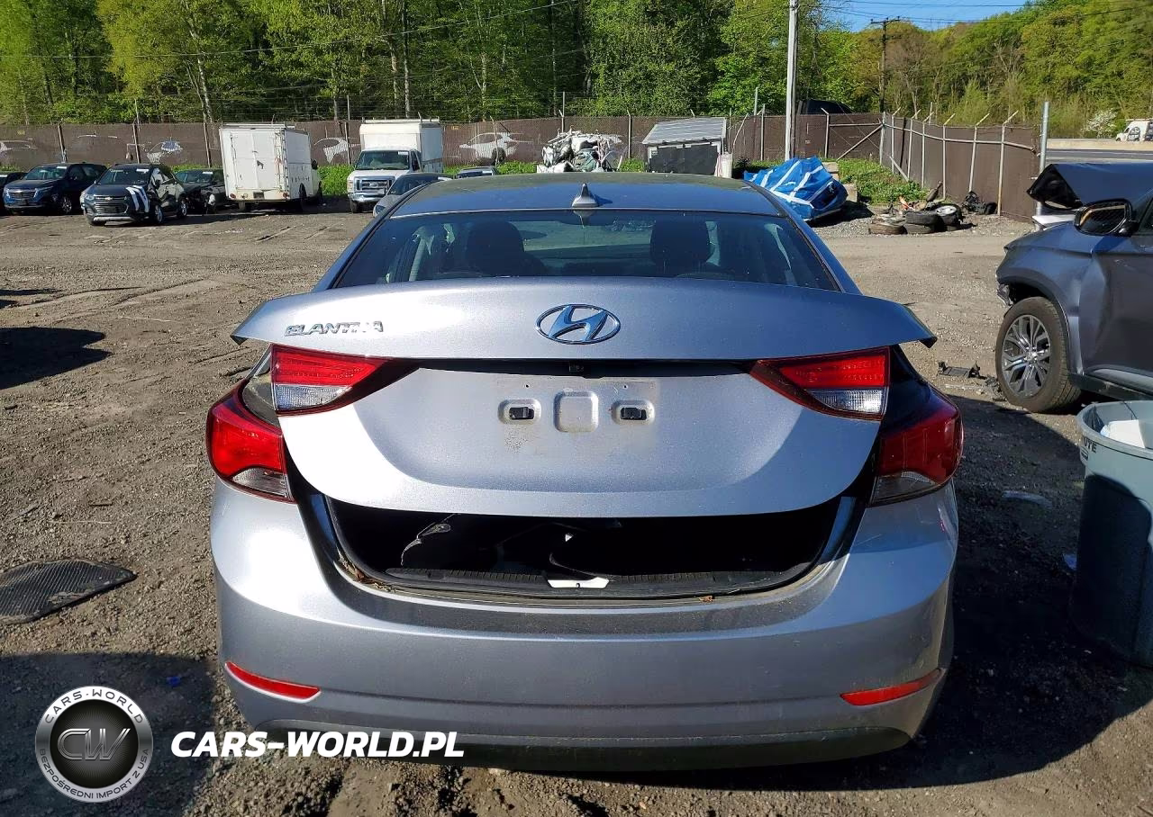 2016 Hyundai Elantra Value Edition VIN:5NPDH4AEXGH735397 - 6