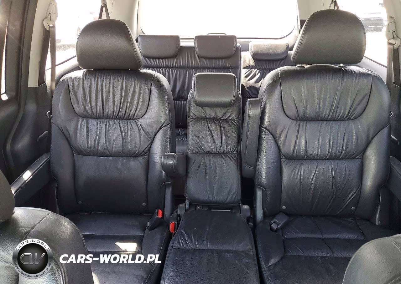 2010 Honda Odyssey Touring VIN:5FNRL3H90AB078140 - 10