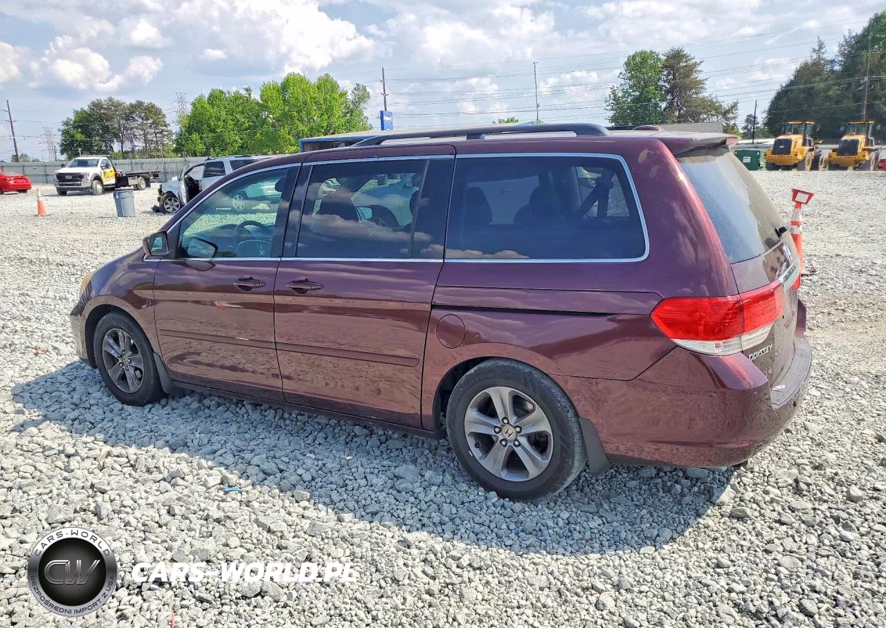 2010 Honda Odyssey Touring VIN:5FNRL3H90AB078140 - 2