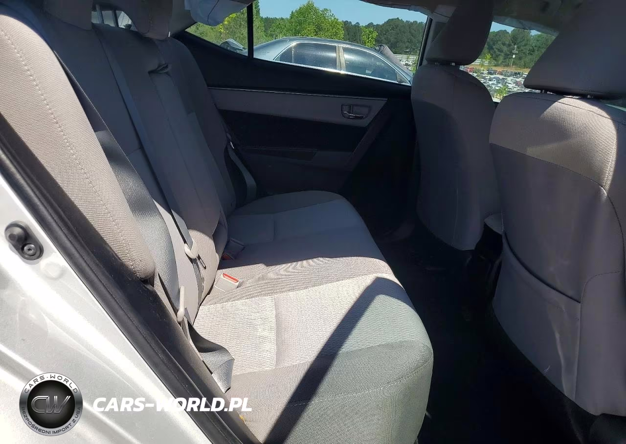 2016 Toyota Corolla Le Plus VIN:2T1BURHE2GC640843 - 10