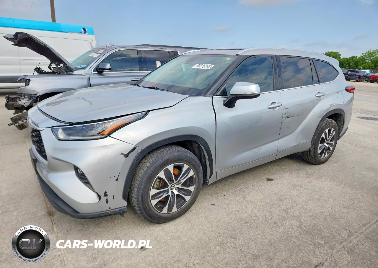 2021 Toyota Highlander Xle