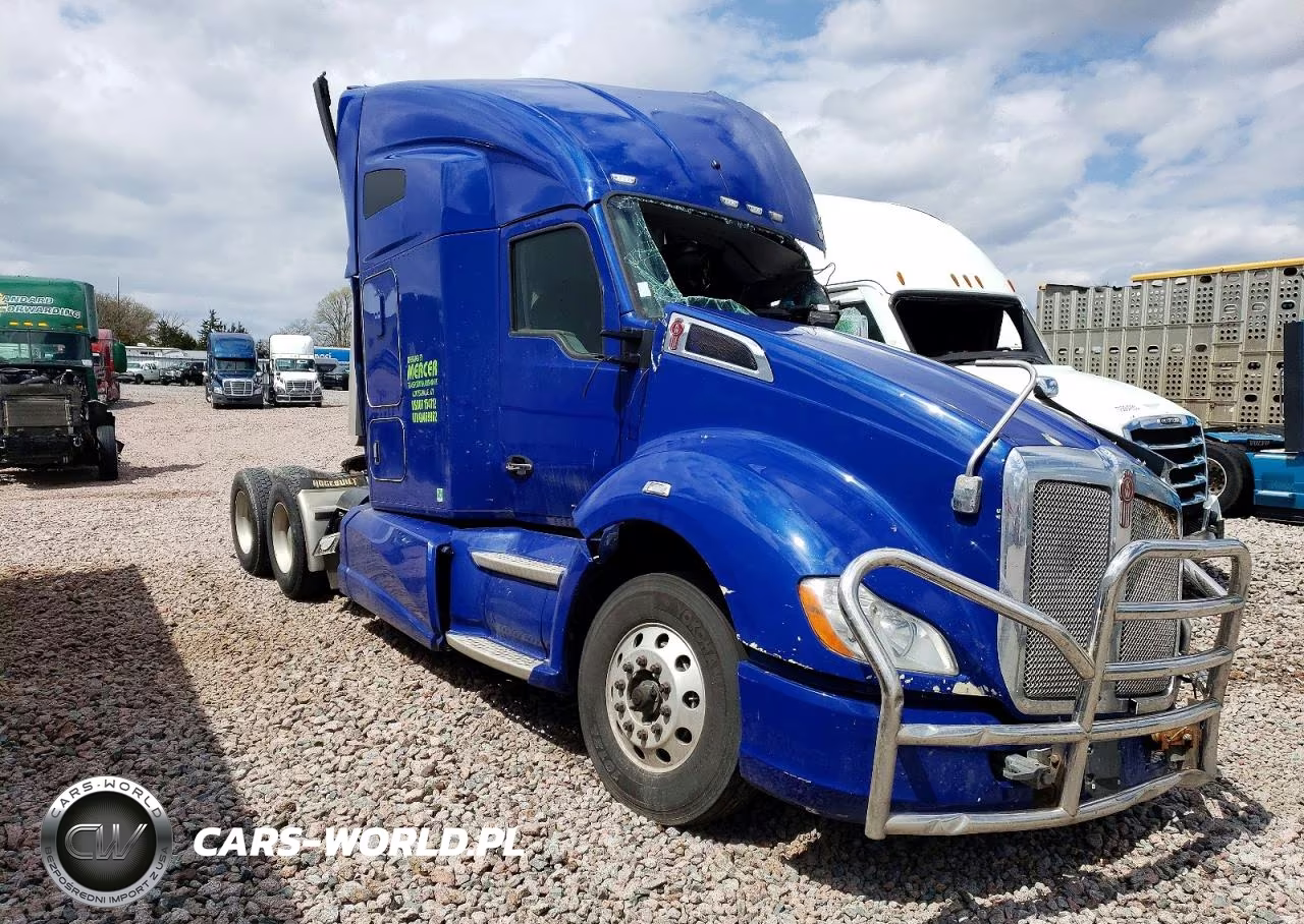 2016 Kenworth T680 Semi Truck