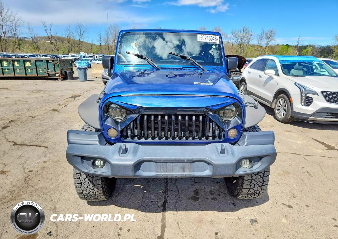 2009 Jeep Wrangler Unlimited Sahara VIN:1J8GA59199L715254 - 5