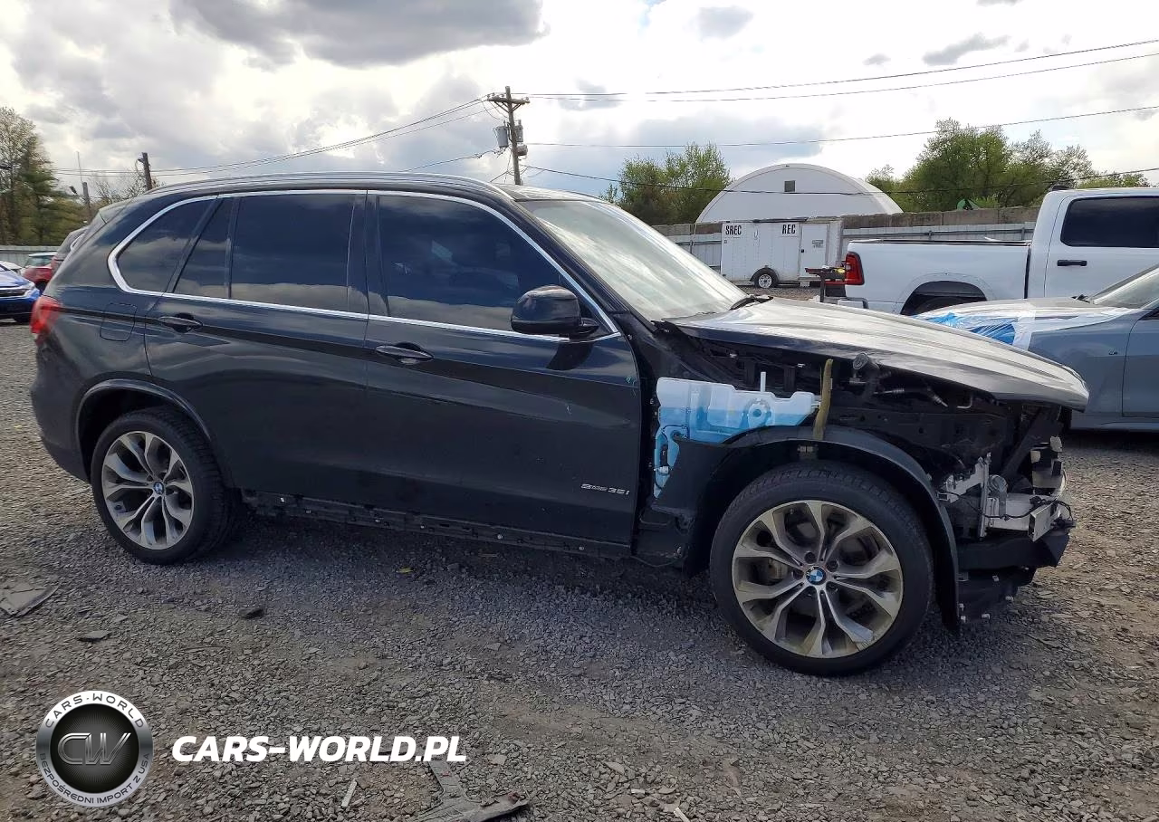 2018 BMW X5 Sdrive35I VIN:5UXKR2C57J0Z21052 - 4