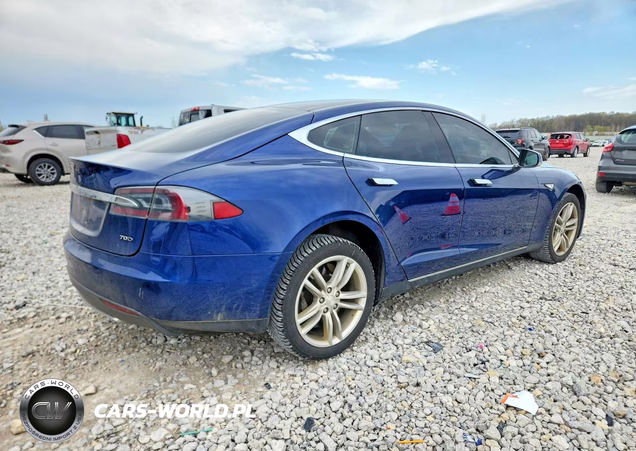 2015 Tesla Model S 70D VIN:5YJSA1S24FF089804 - 3