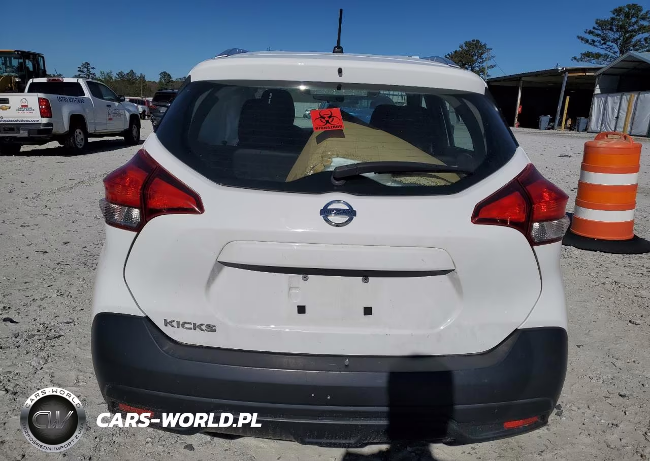 2019 Nissan Kicks S VIN:3N1CP5CU2KL512131 - 6