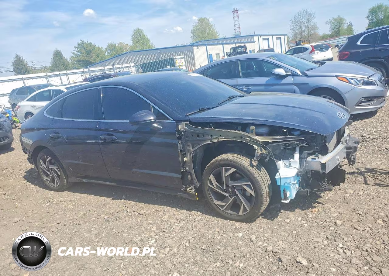 2025 Hyundai Sonata Sel VIN:KMHL64JA8SA453947 - 4